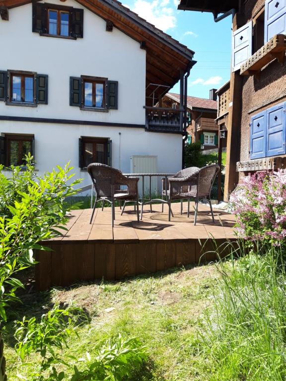 Haus Corina room 2
